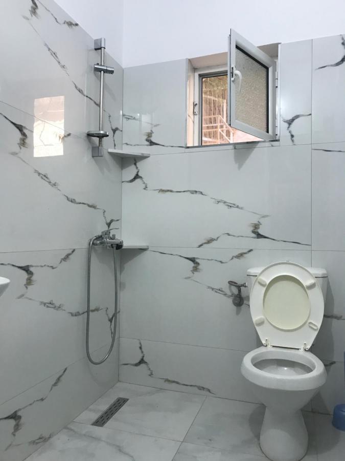 Apartament Roisin Sarandë Eksteriør billede