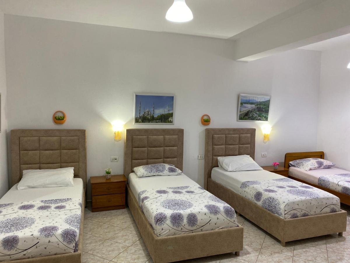 Apartament Roisin Sarandë Eksteriør billede